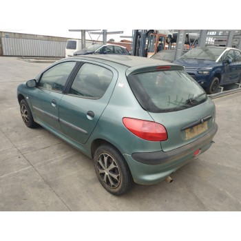 peugeot 206 berlina del año 2002