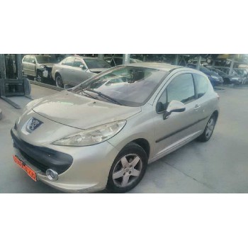 peugeot 207 del año 2006
