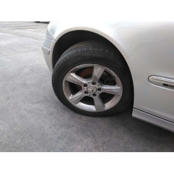 mercedes-benz clase c (w203) berlina del año 2005