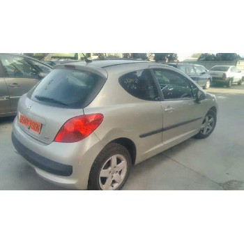 peugeot 207 del año 2006