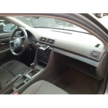 audi a4 berlina (8e) del año 2001