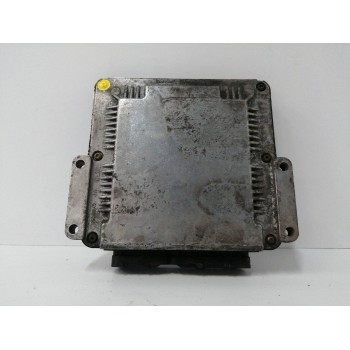 Recambio de centralita motor uce para chrysler voyager (rg) 2.5 crd cat referencia OEM IAM 04727665AB 0281011064 