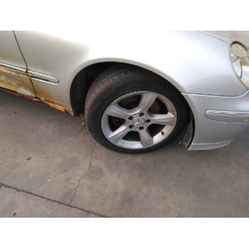 mercedes-benz clase c (w203) berlina del año 2005