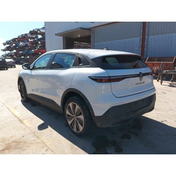 renault megane e-tech suv del año 2023