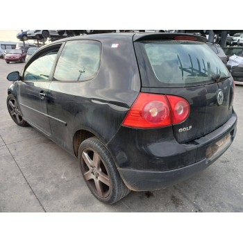 volkswagen golf v berlina (1k1) del año 2006