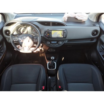 toyota yaris (_p13_) del año 2019