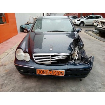 mercedes-benz clase c (w203) berlina del año 2003