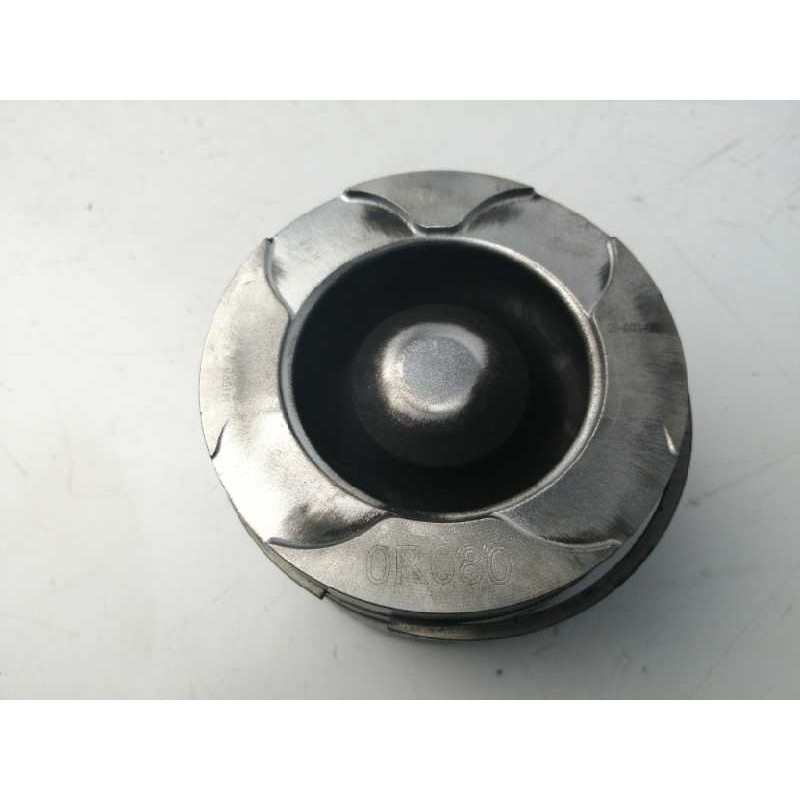 Recambio de piston para toyota rav 4 2.2 d-4d cat referencia OEM IAM 131010R080 0R080 