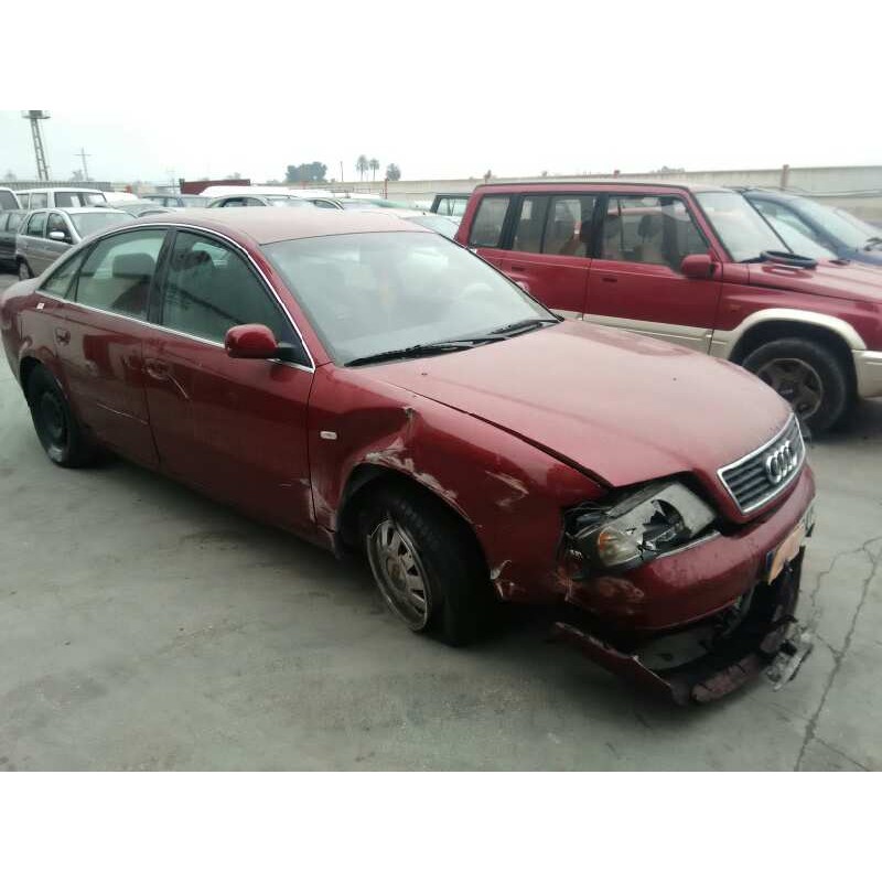 AUDI A6 BERLINA (4B2)