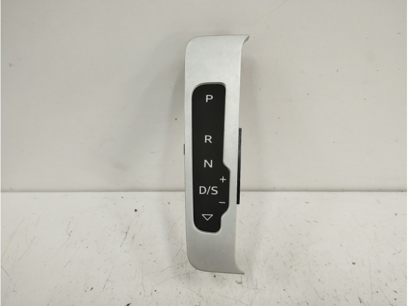Recambio de modulo electronico para audi q2 (gab) 2.0 16v tdi referencia OEM IAM 81B7134633Q7 INDICADOR MARCHAS 