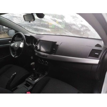 mitsubishi lancer sportback (cx) del año 2011