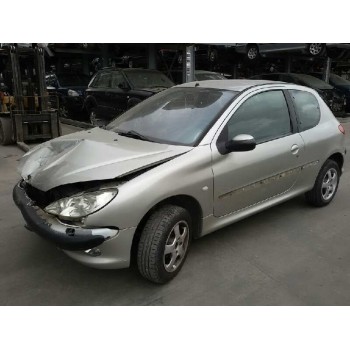 peugeot 206 berlina del año 2003