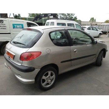 peugeot 206 berlina del año 2003