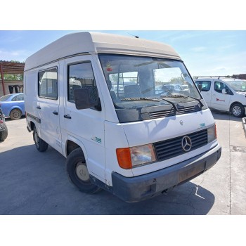 mercedes-benz mb 100 d caja cerrada / combi del año 1995