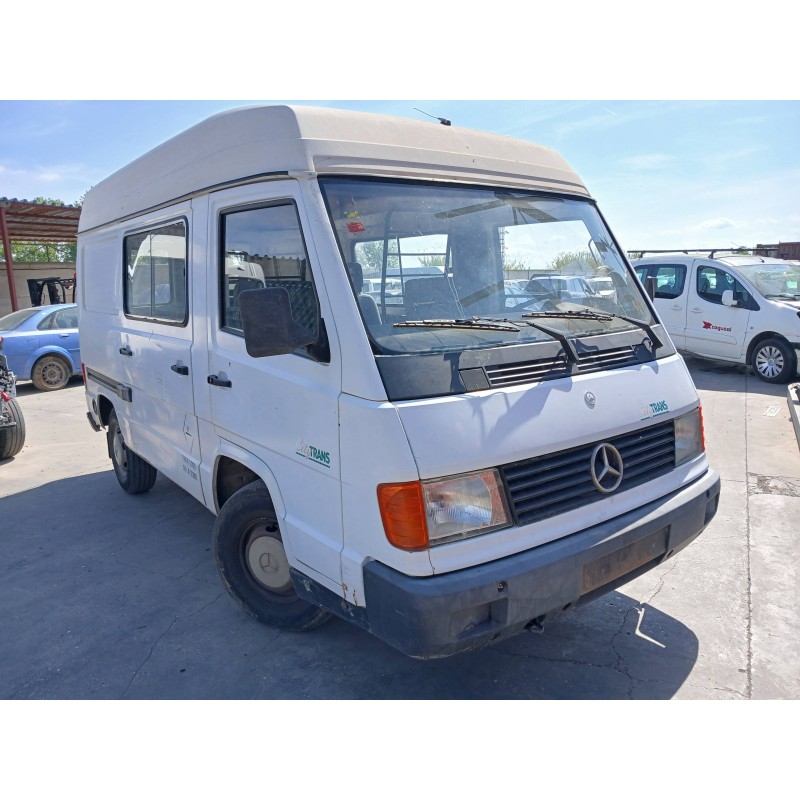 MERCEDES-BENZ MB 100 D CAJA CERRADA / COMBI