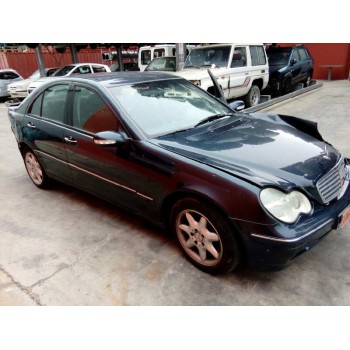 mercedes-benz clase c (w203) berlina del año 2003
