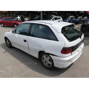 opel astra f berlina del año 1994