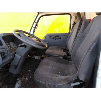 nissan cabstar e del año 2001