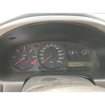 nissan primera (p11) del año 2000