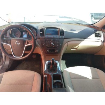 opel insignia sports tourer del año 2011