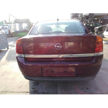 opel vectra c berlina del año 2003