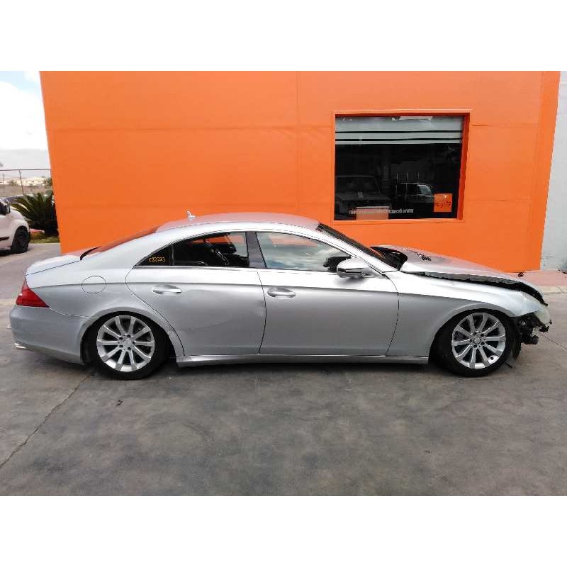 MERCEDES-BENZ CLASE CLS (W219)