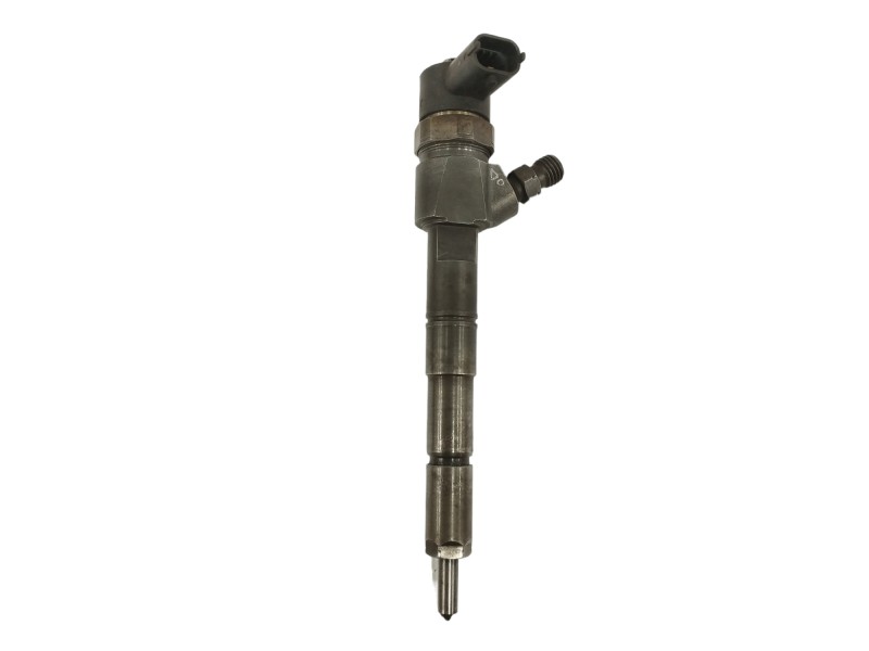 Recambio de inyector para opel insignia sports tourer 2.0 cdti cat referencia OEM IAM 0445110327  