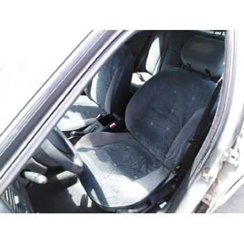 citroën xsara berlina del año 2002