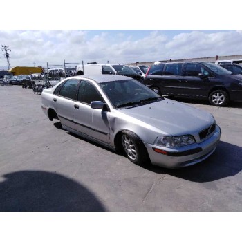 volvo s40 berlina del año 2003