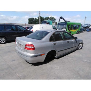 volvo s40 berlina del año 2003