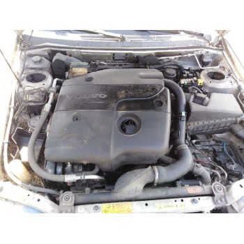 volvo s40 berlina del año 2003