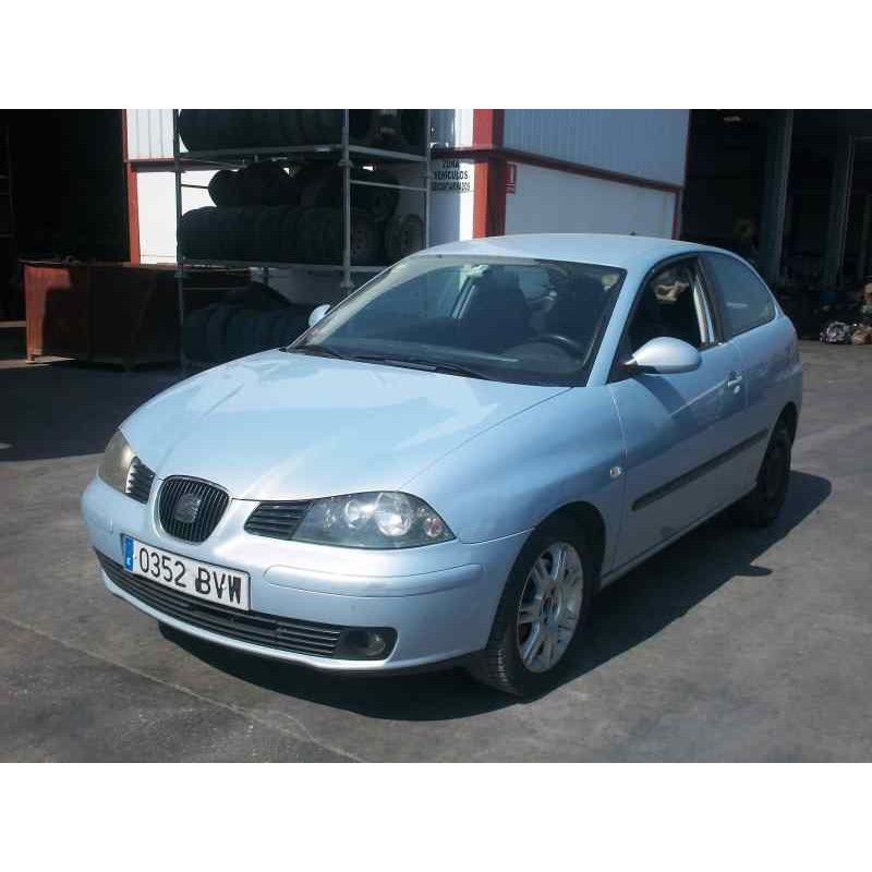 seat ibiza (6l1) del año 2002