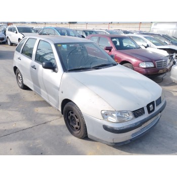 seat ibiza (6k1) del año 2001