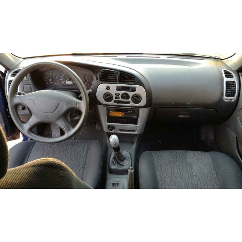 MITSUBISHI COLT V (CJ_, CP_) 2002