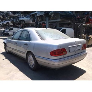 mercedes-benz clase e (w210) del año 1996