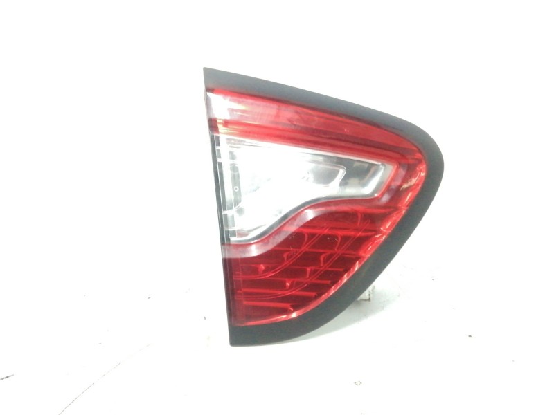 Recambio de piloto trasero izquierdo interior para renault captur 1.5 dci diesel fap energy referencia OEM IAM 265557893R  