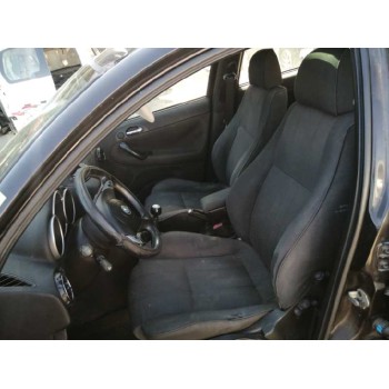 alfa romeo 147 (190) del año 2002