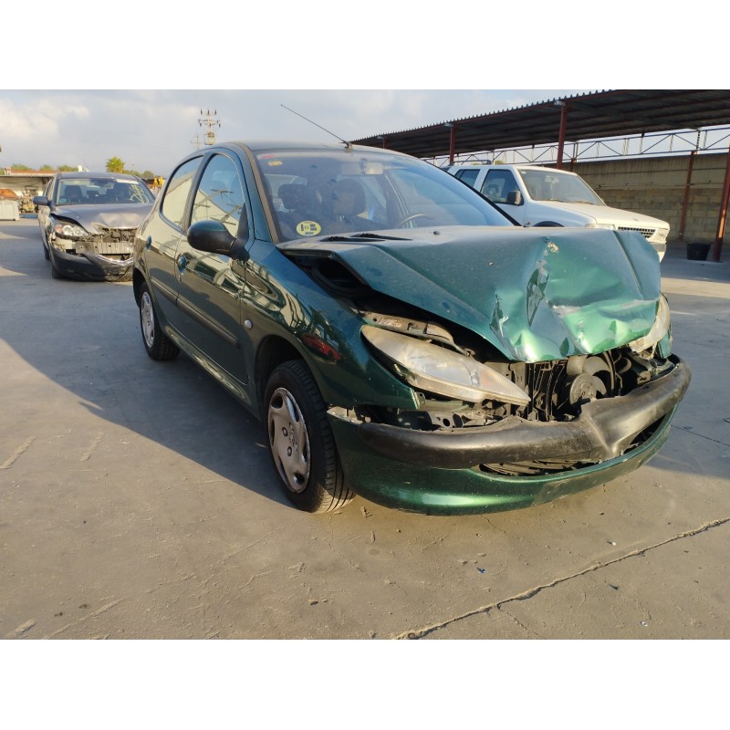 peugeot 206 berlina del año 2002