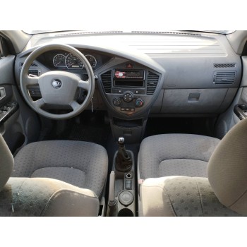 kia carens del año 2003