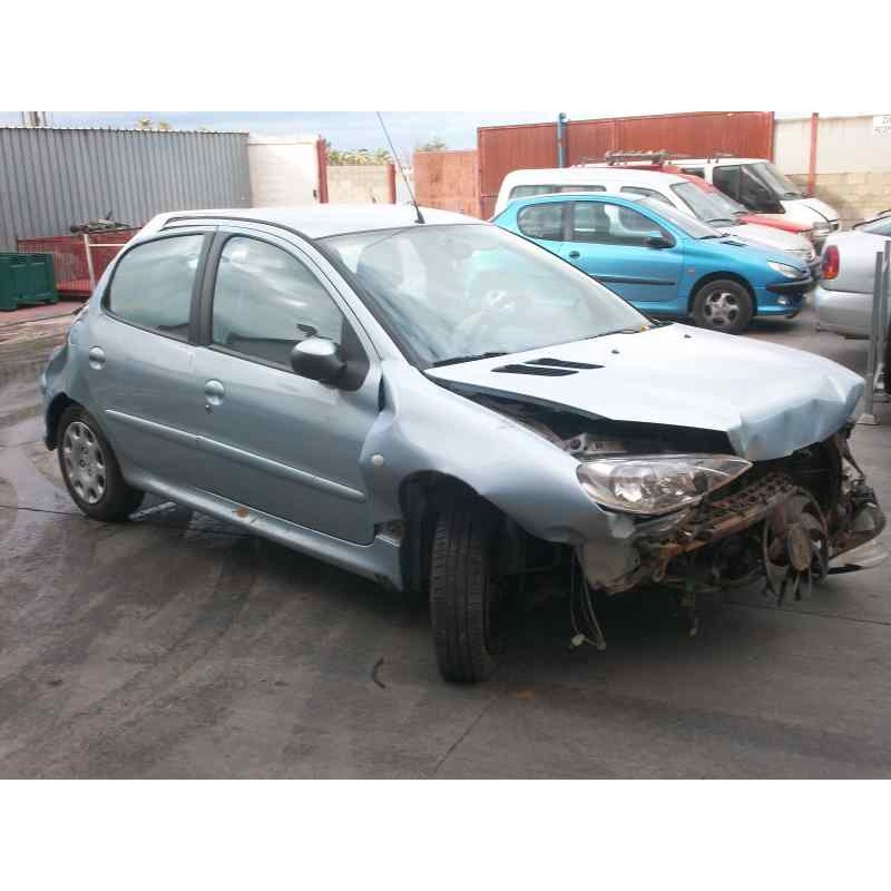 PEUGEOT 206 BERLINA