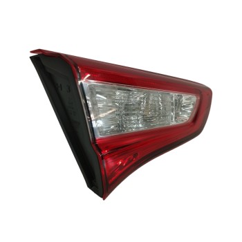 Recambio de piloto trasero izquierdo interior para toyota yaris 1.5 16v cat (híbrido) referencia OEM IAM 815910D620  