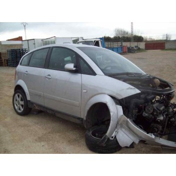 audi a2 (8z) del año 2000