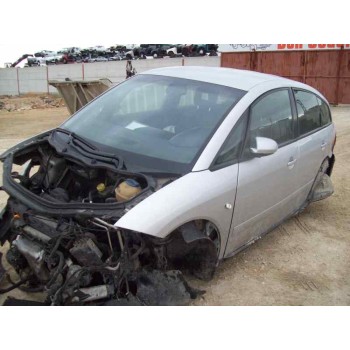 audi a2 (8z) del año 2000