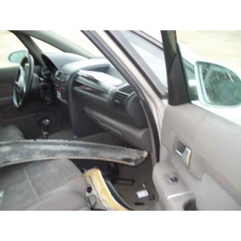 audi a2 (8z) del año 2000