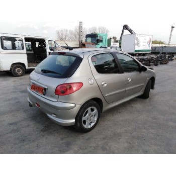 peugeot 206 berlina del año 2006