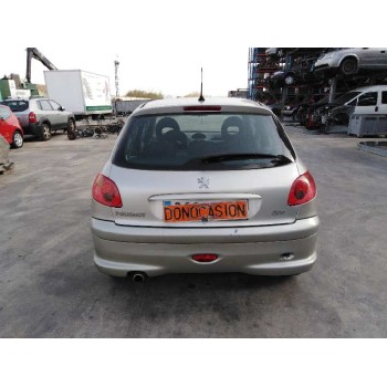 peugeot 206 berlina del año 2006
