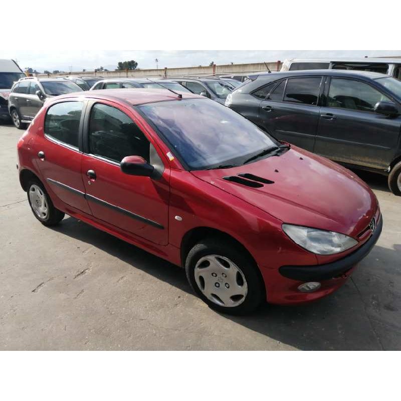PEUGEOT 206 BERLINA
