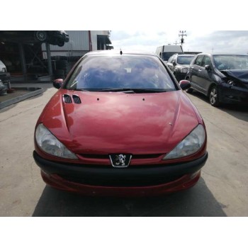 peugeot 206 berlina del año 2002