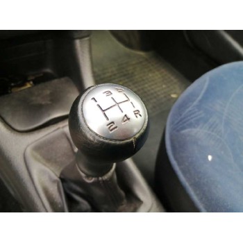 peugeot 206 berlina del año 2002