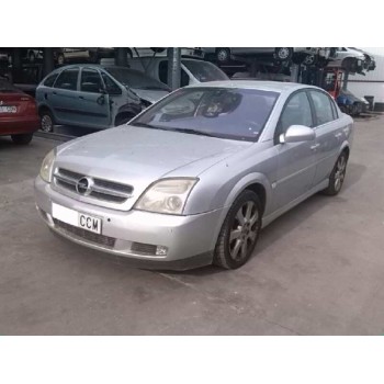 opel vectra c berlina del año 2002